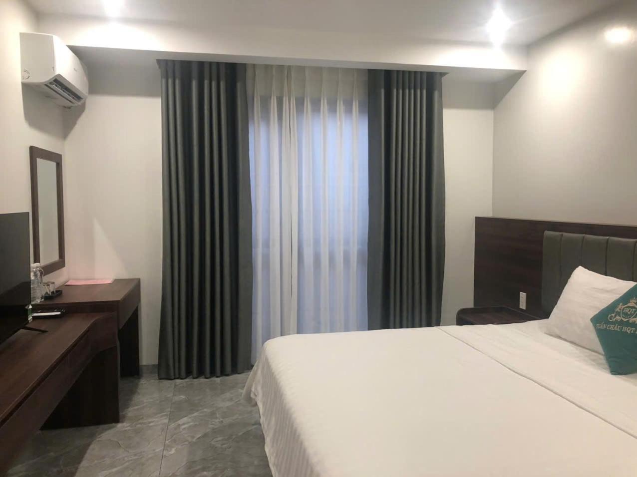 Tuan Chau Hqt Hotel Ha Long Bagian luar foto