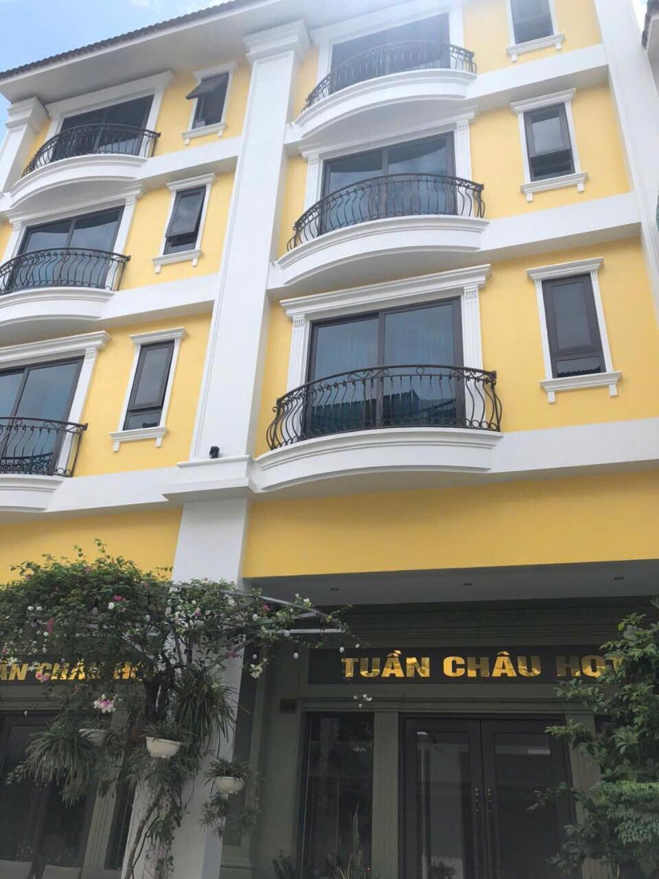 Tuan Chau Hqt Hotel Ha Long Bagian luar foto